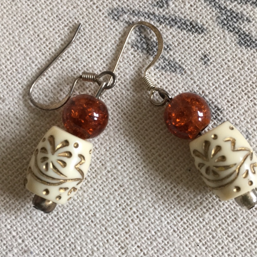 Jewelry - Picture 5 of 5